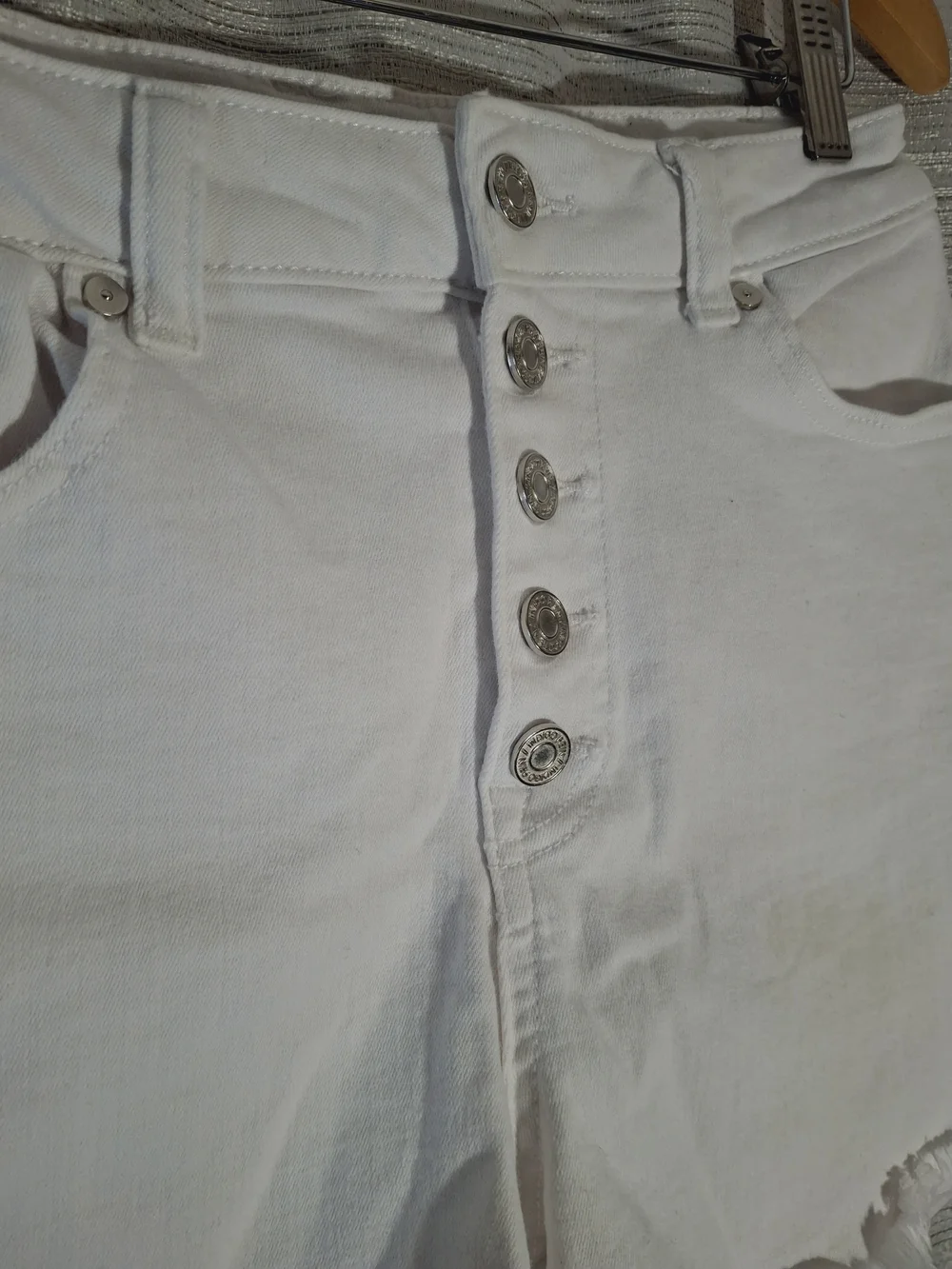 Indigo Rein White High-Rise Button Fly Denim Shorts Curvy Size 9/waist 28